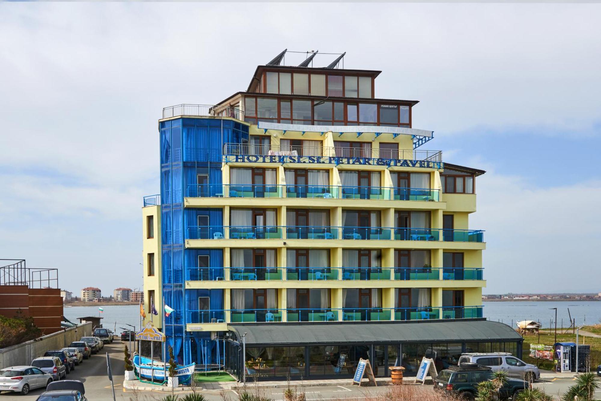 Petar And Pavel Hotel & Relax Center Pomorie Exteriör bild